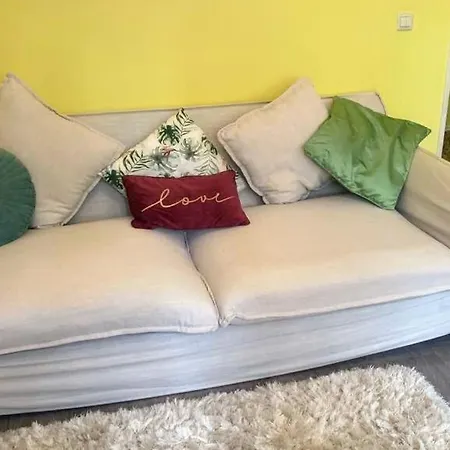 15 Min From Messe, And Ecb